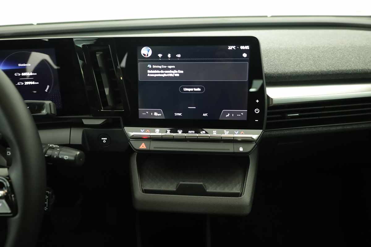 renault-megane-e-tech-2024-eletrico-0cc