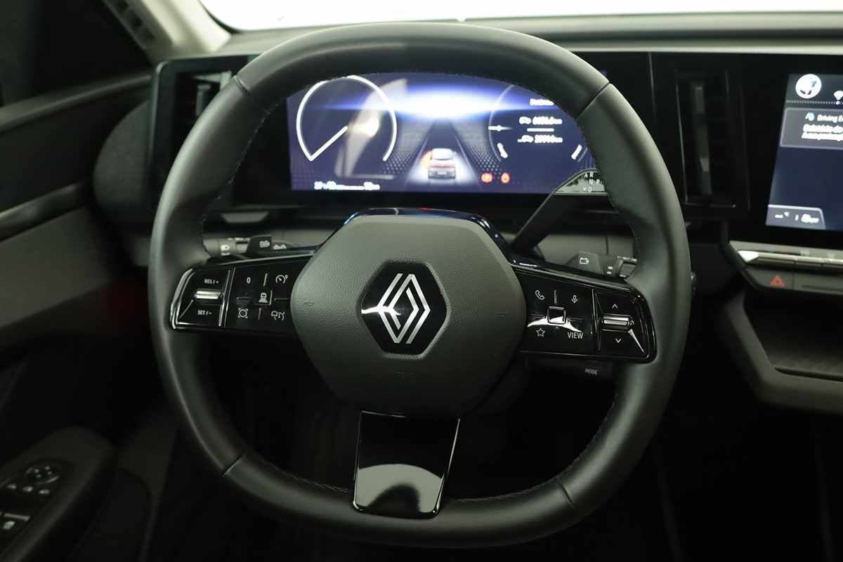 renault-megane-e-tech-2024-eletrico-0cc