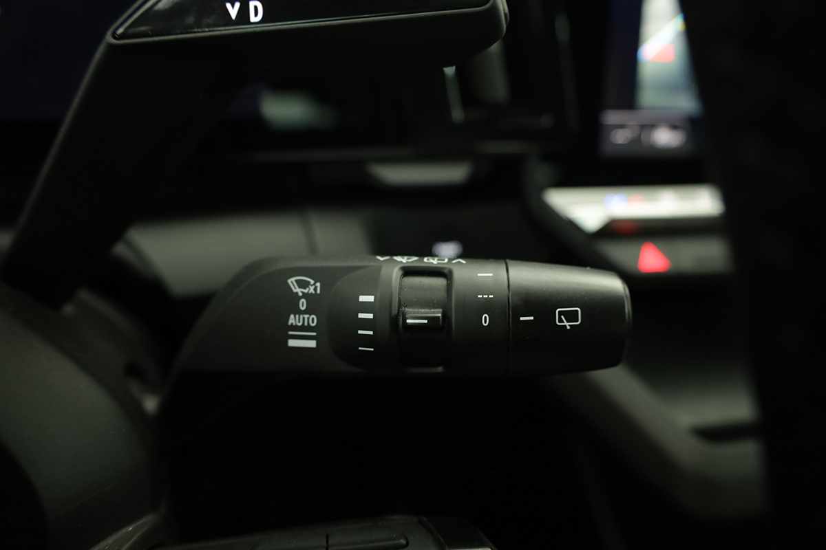 renault-megane-e-tech-2024-eletrico-0cc