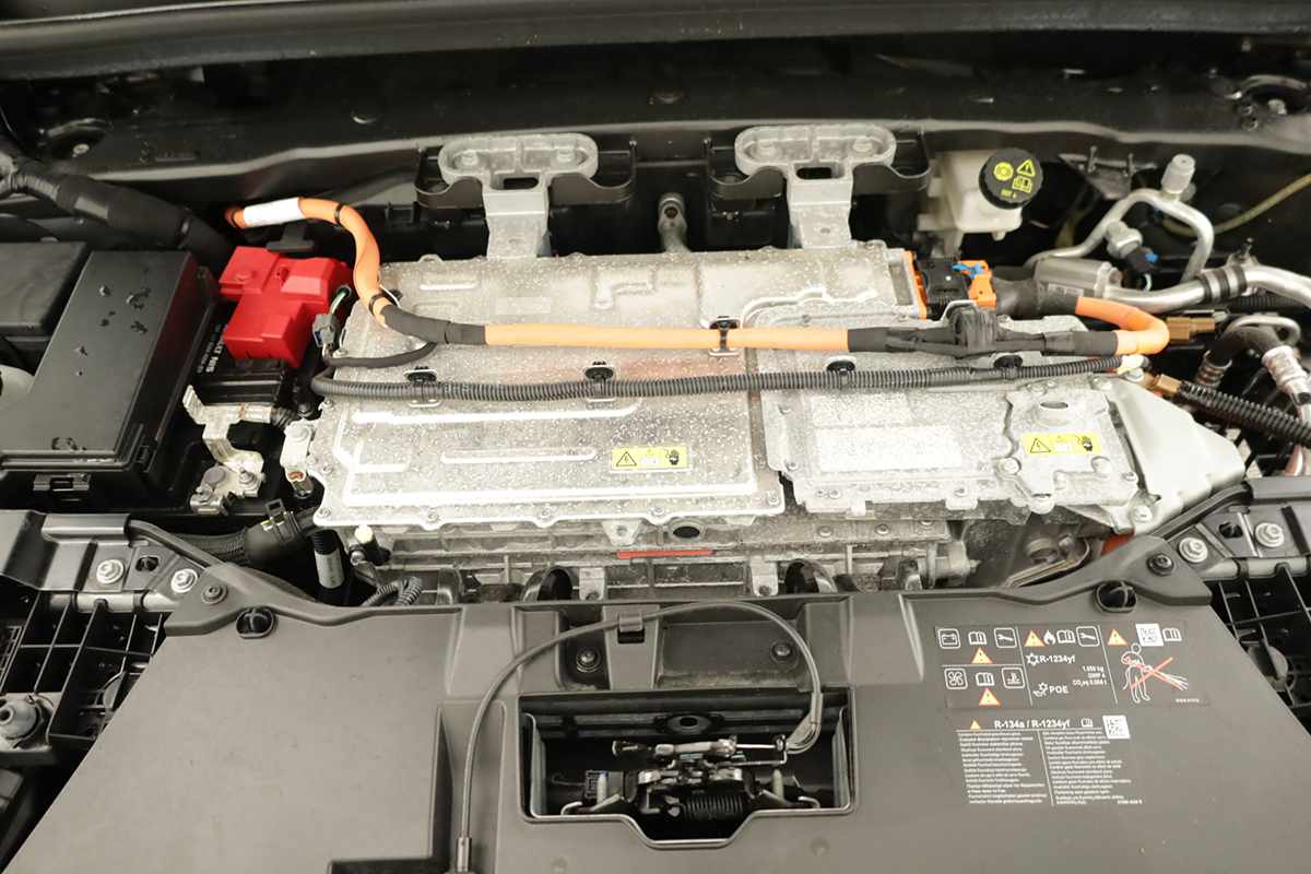 renault-megane-e-tech-2024-eletrico-0cc