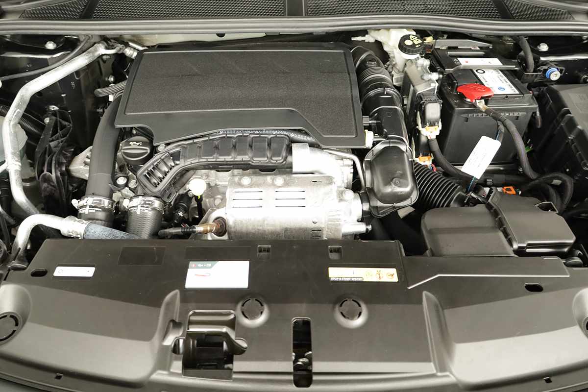 peugeot-308-2024-gasolina-1199cc