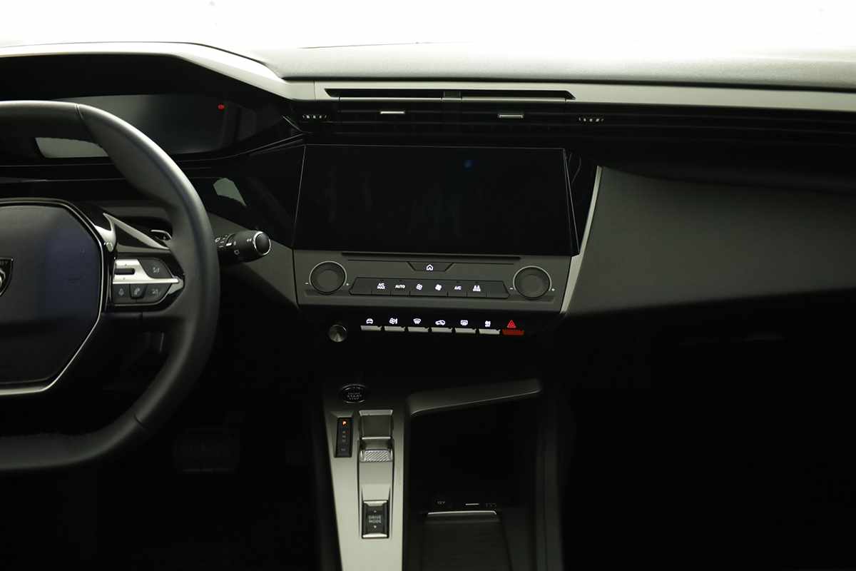 peugeot-308-2024-gasolina-1199cc