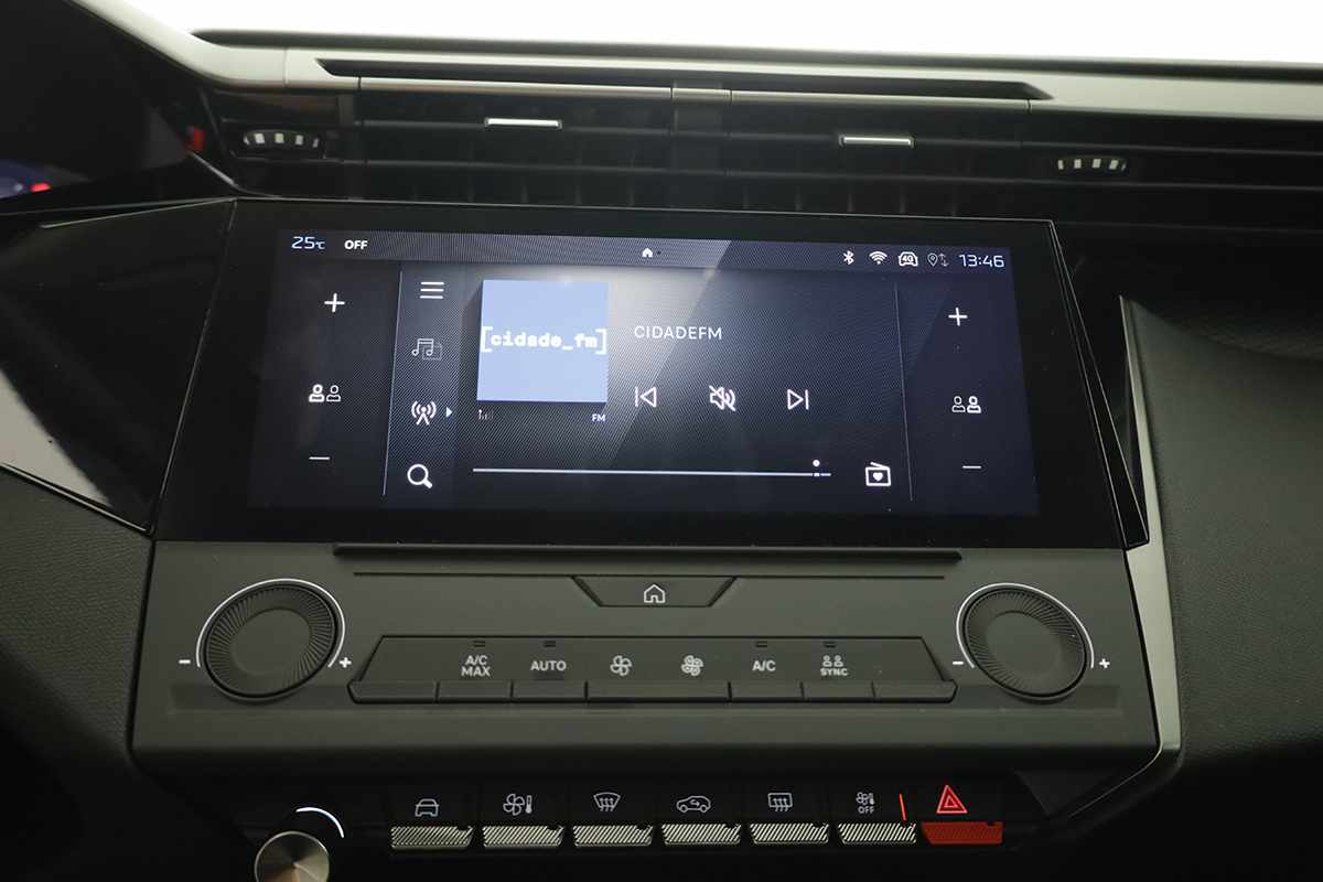 peugeot-308-2024-gasolina-1199cc