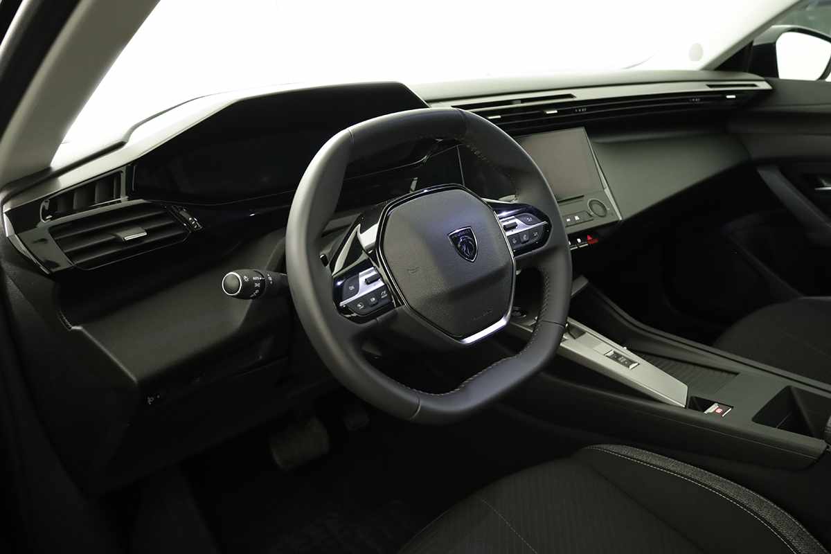 peugeot-308-2024-gasolina-1199cc