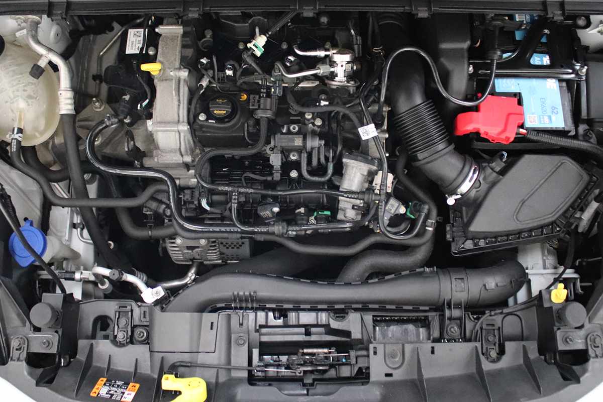 ford-puma-2023-gasolina-998cc