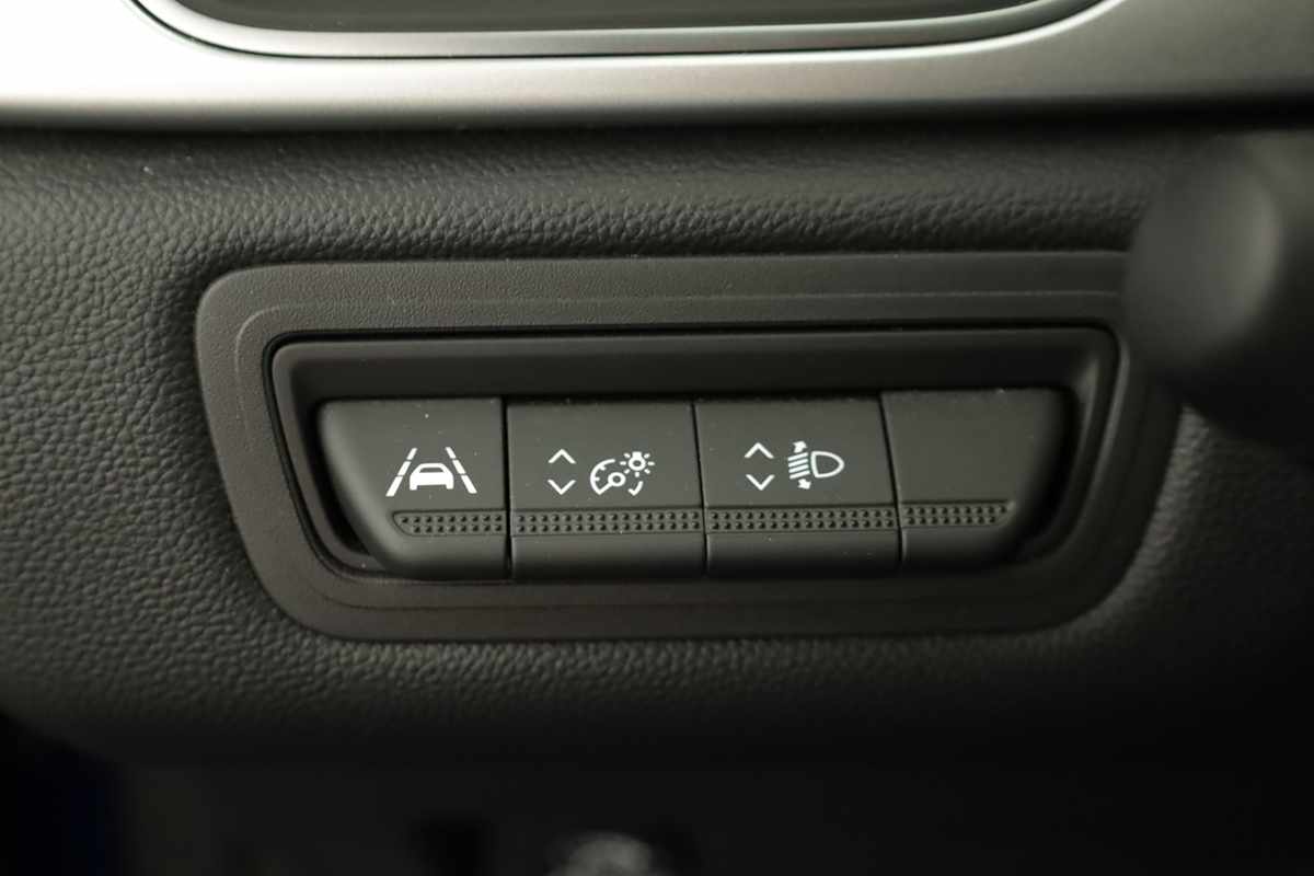 renault-captur-2023-gpl-999cc