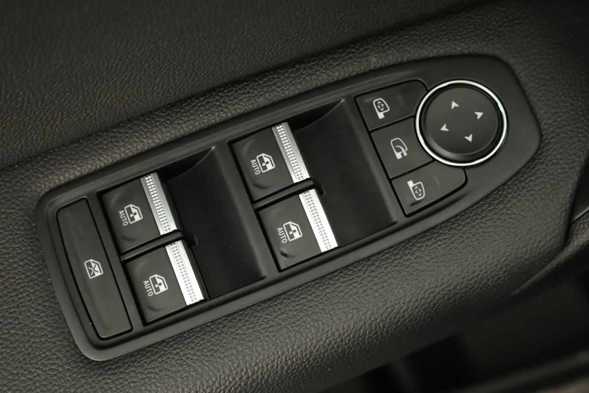 renault-captur-2023-gpl-999cc