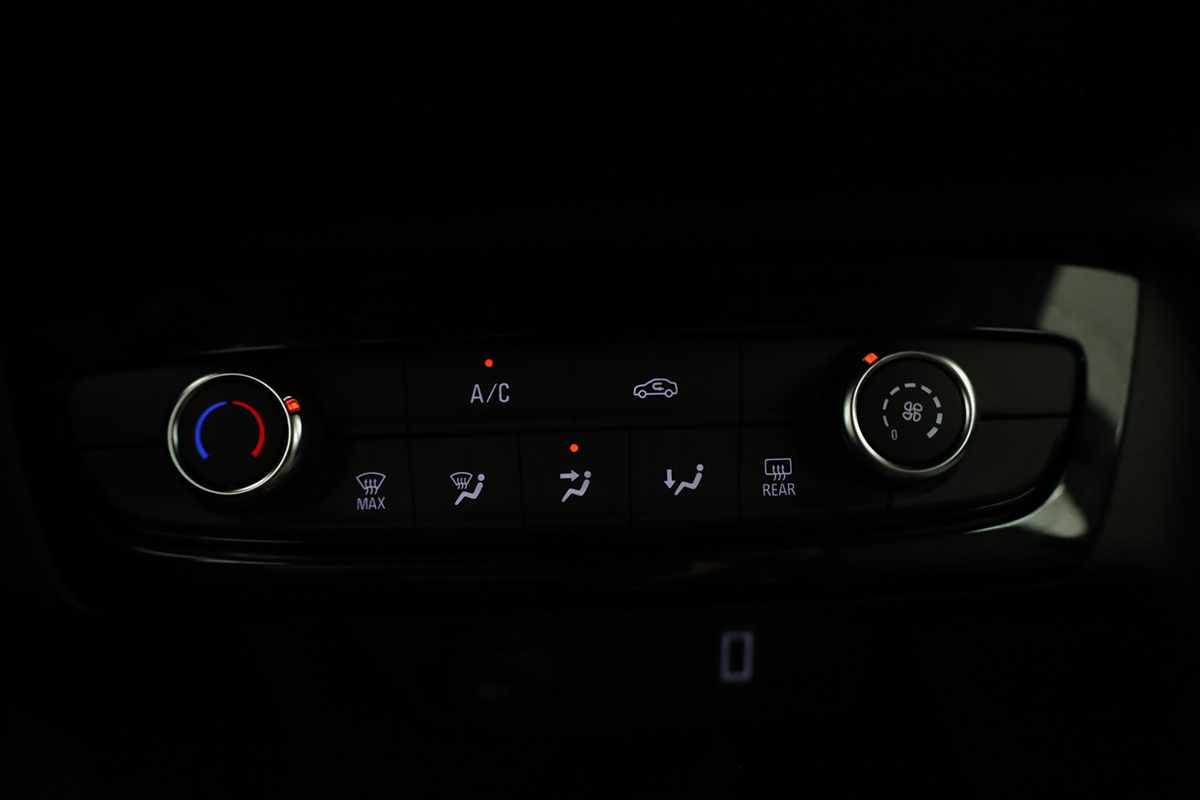 opel-corsa-2025-gasolina-1199cc
