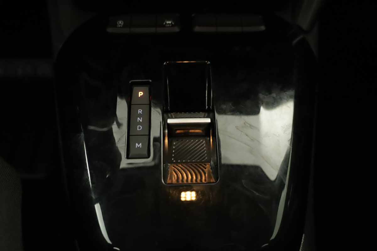 opel-corsa-2025-gasolina-1199cc