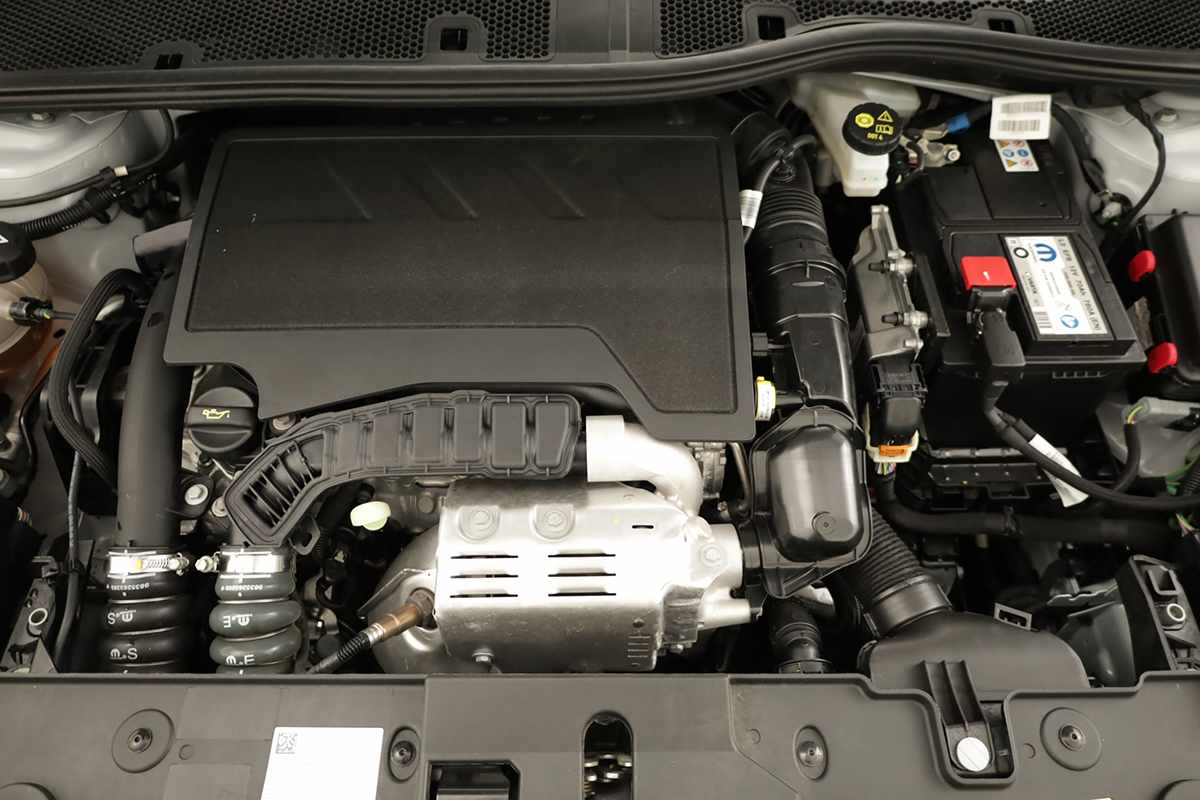 opel-corsa-2025-gasolina-1199cc
