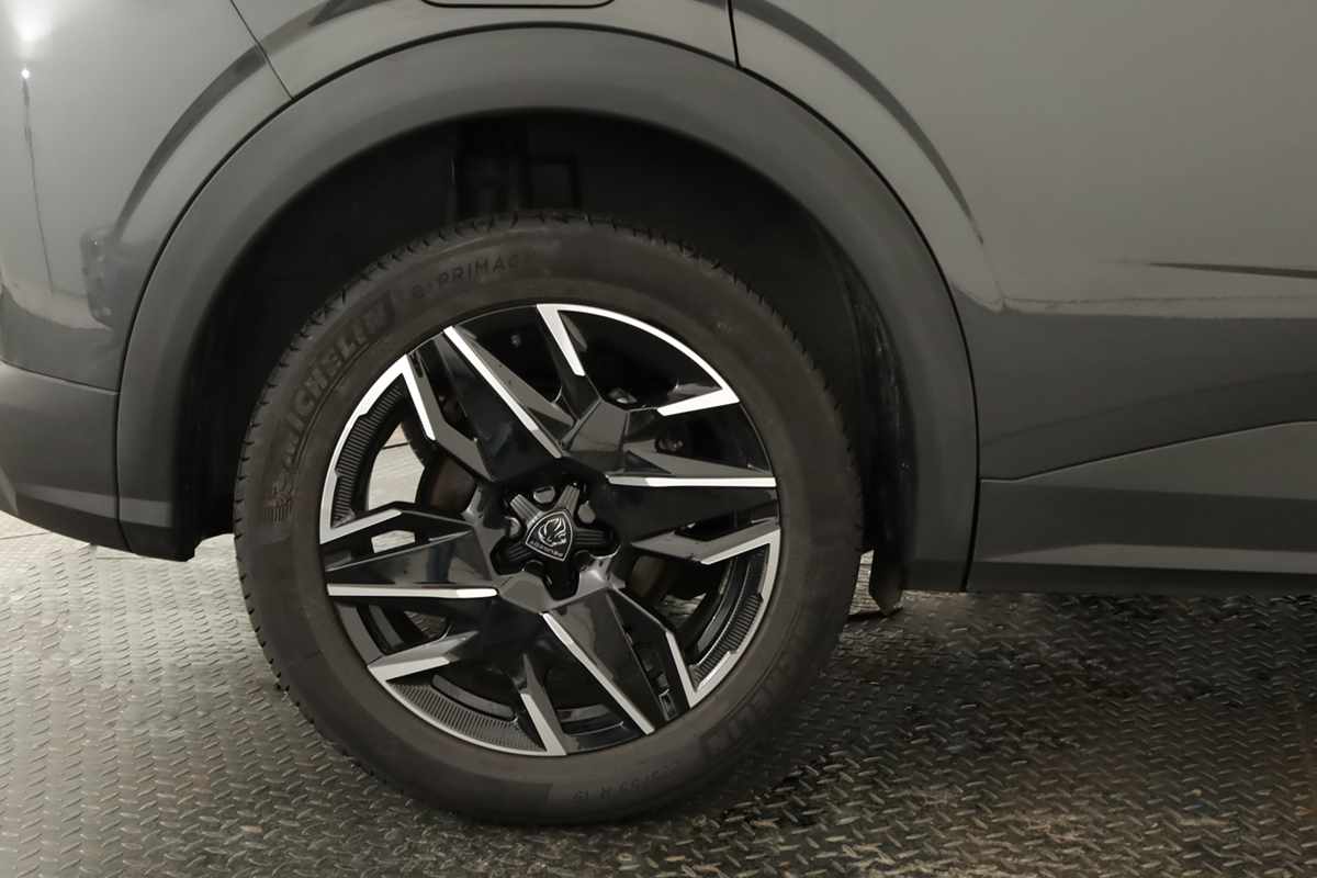 peugeot-3008-2025-gasolina-1199cc