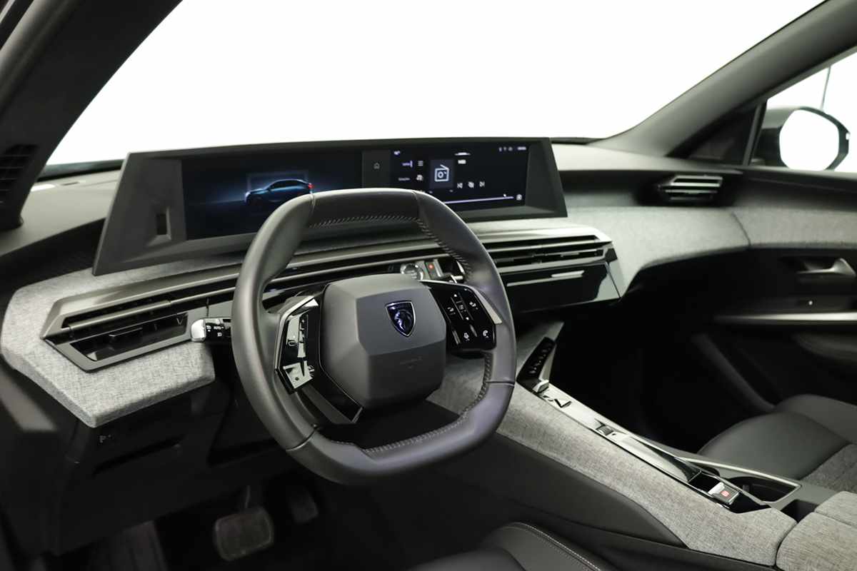 peugeot-3008-2025-gasolina-1199cc
