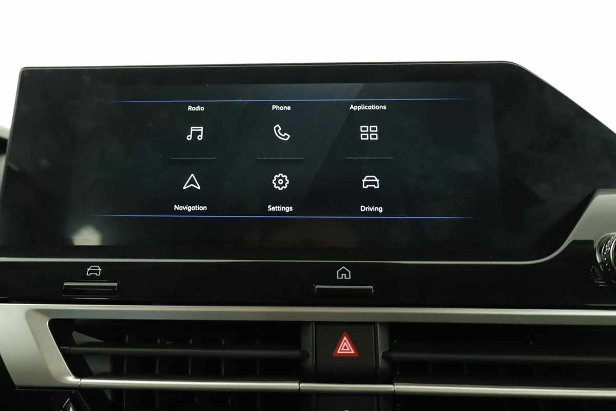 citroen-c4-2024-gasolina-1199cc