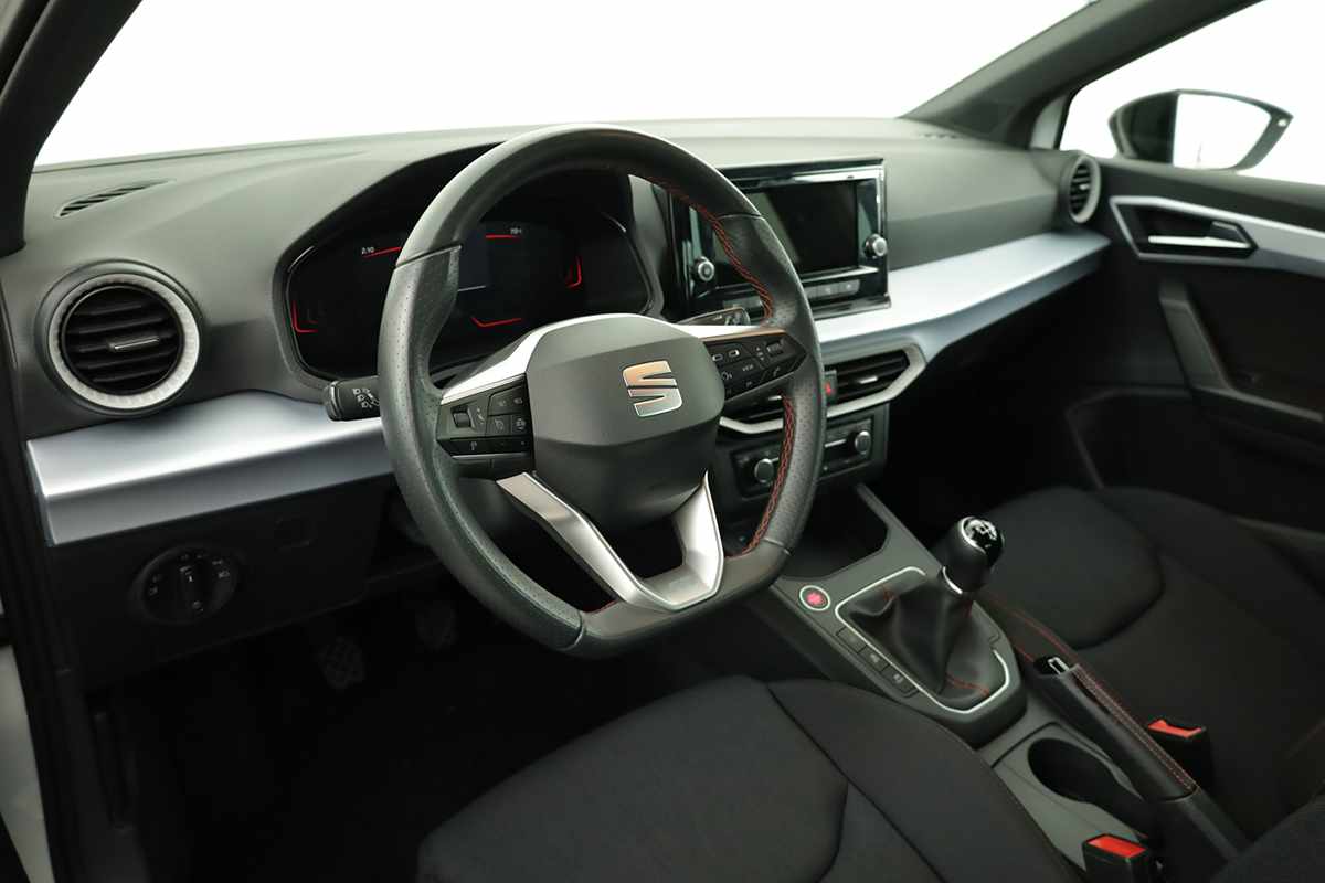 seat-ibiza-2025-gasolina-999cc