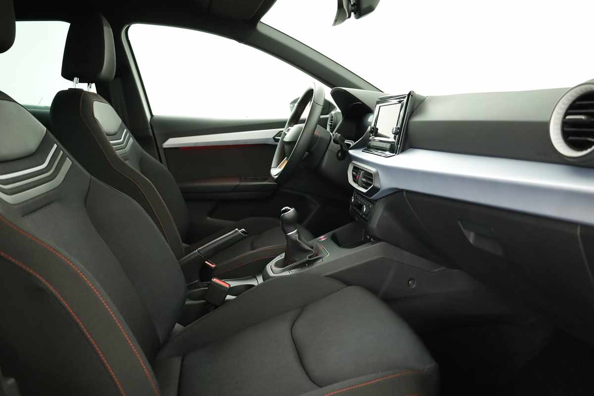 seat-ibiza-2025-gasolina-999cc