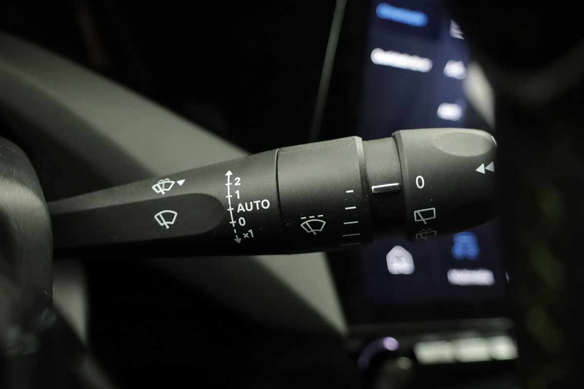 peugeot-308-2024-gasolina-1199cc