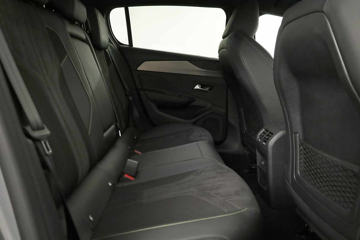 peugeot-308-2024-gasolina-1199cc