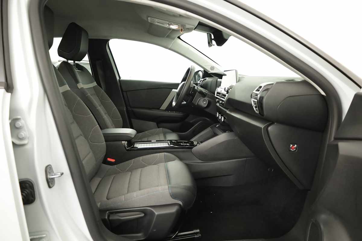 citroen-c4-2024-gasolina-1199cc