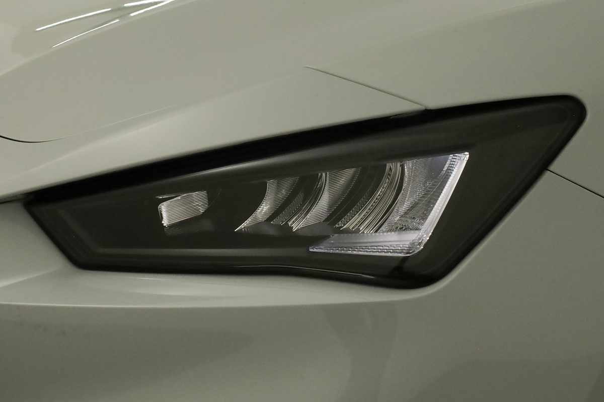seat-leon-st-2024-gasolina-999cc