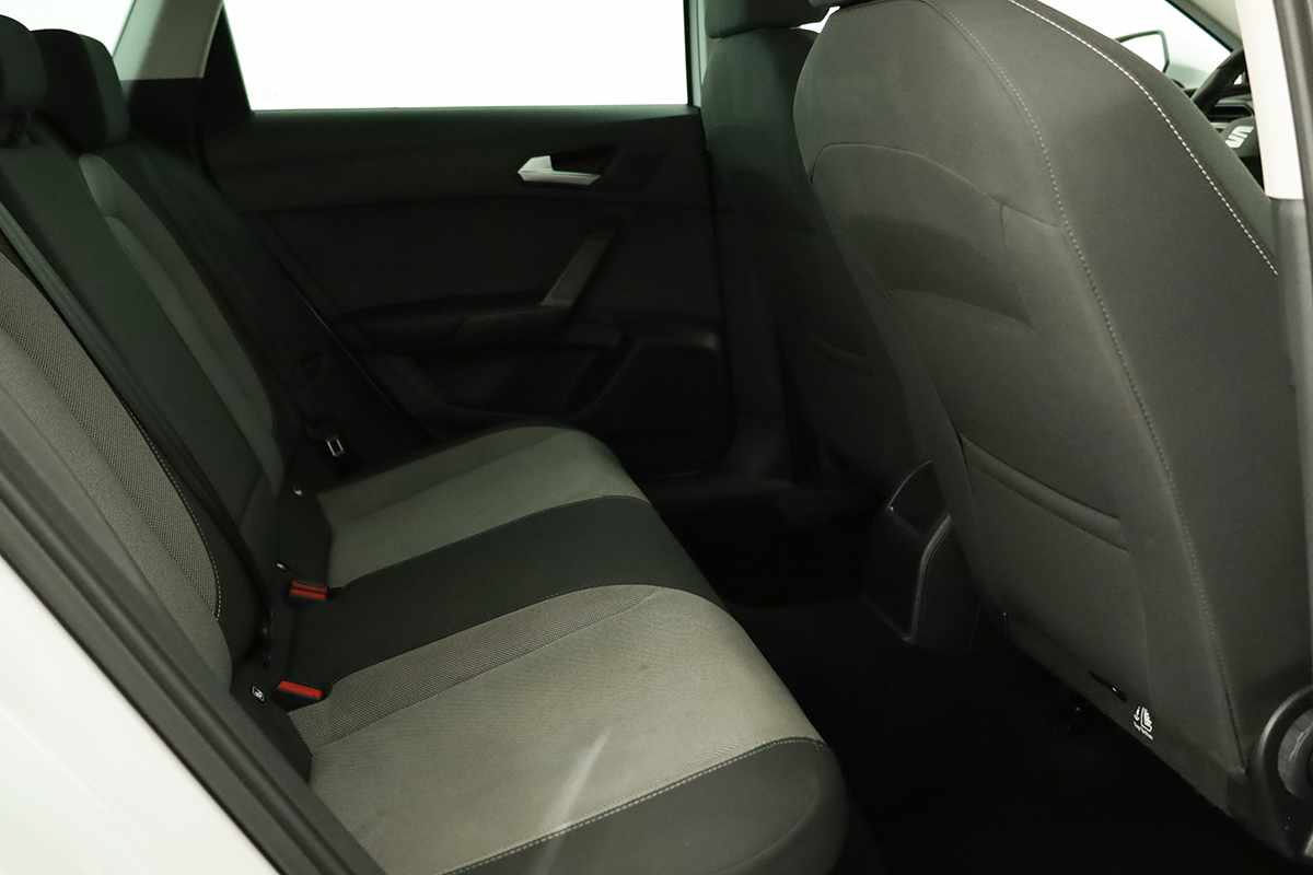 seat-leon-st-2024-gasolina-999cc