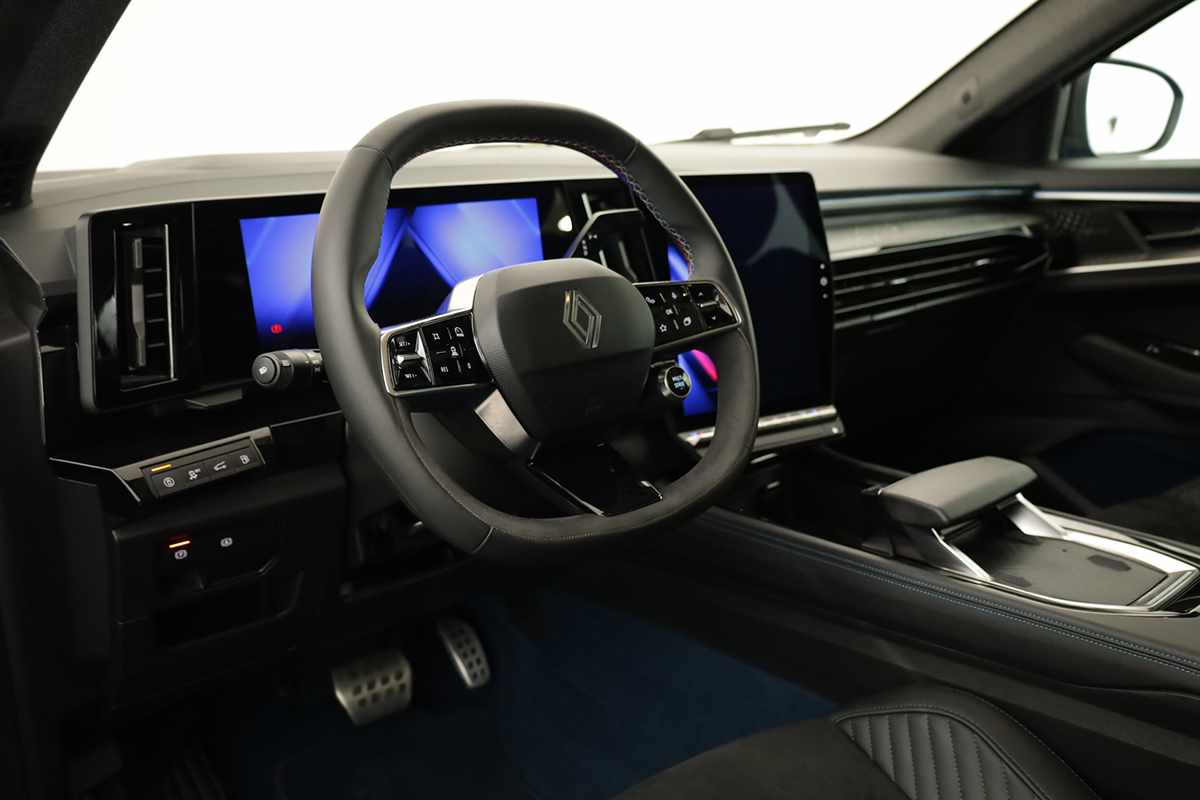 renault-rafale-2024-hibrido-a-gasolina-1199cc