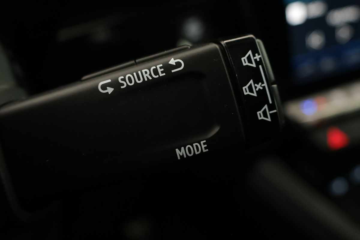 renault-rafale-2024-hibrido-a-gasolina-1199cc