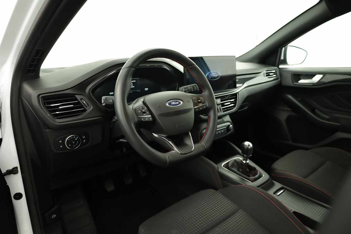 ford-focus-2025-gasolina-998cc