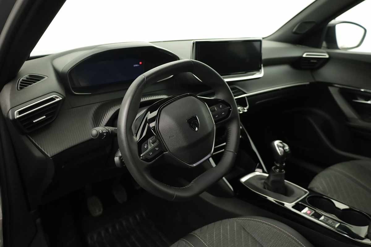peugeot-2008-2025-gasolina-1199cc