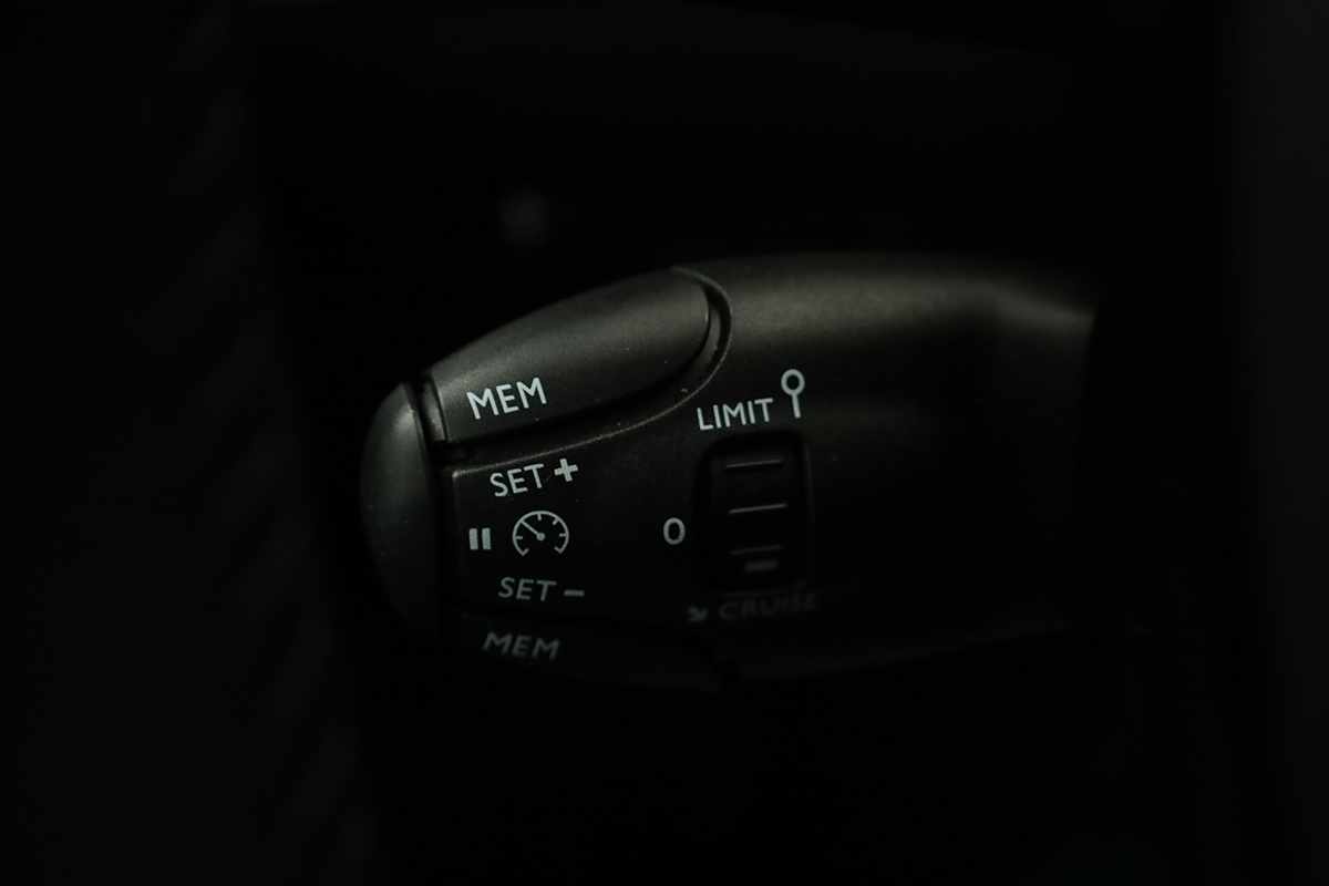 peugeot-2008-2025-gasolina-1199cc