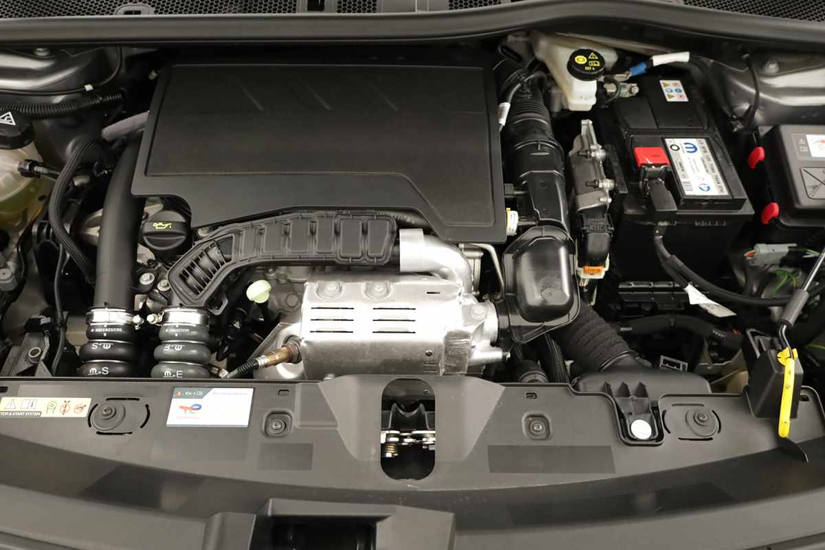 peugeot-2008-2025-gasolina-1199cc