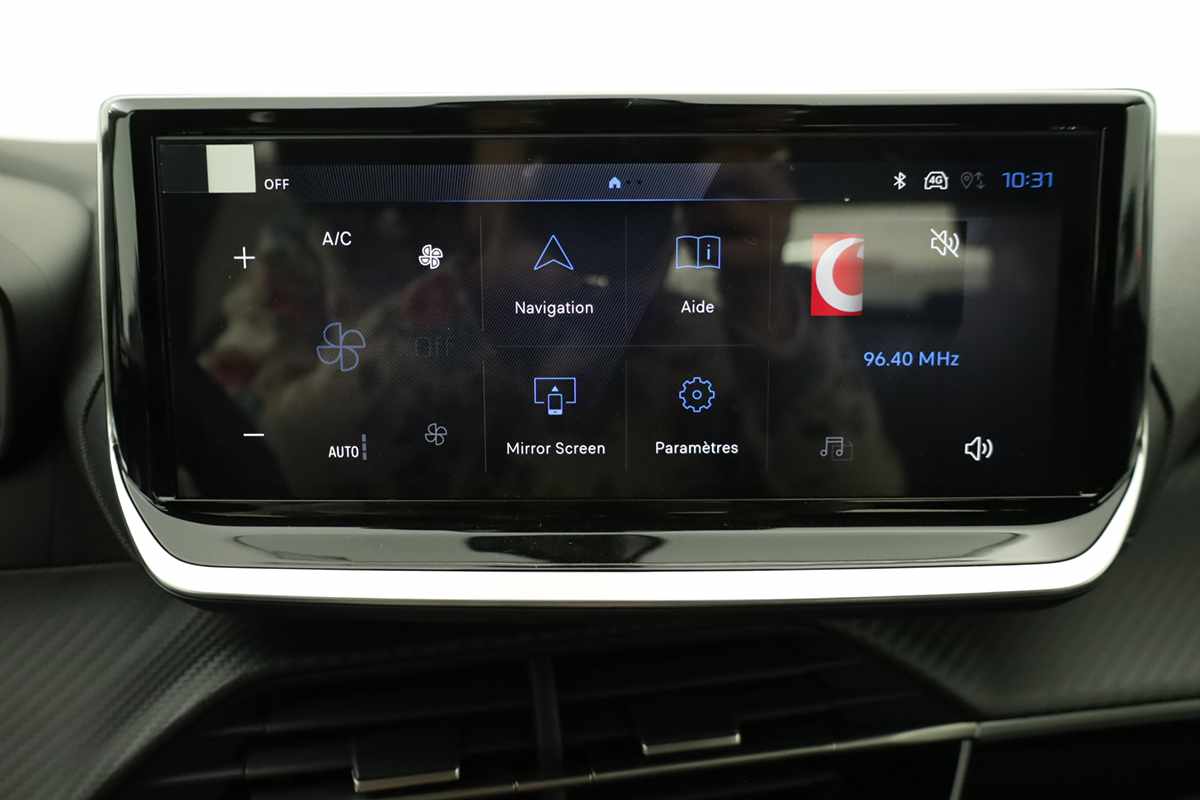 peugeot-208-2026-gasolina-1199cc