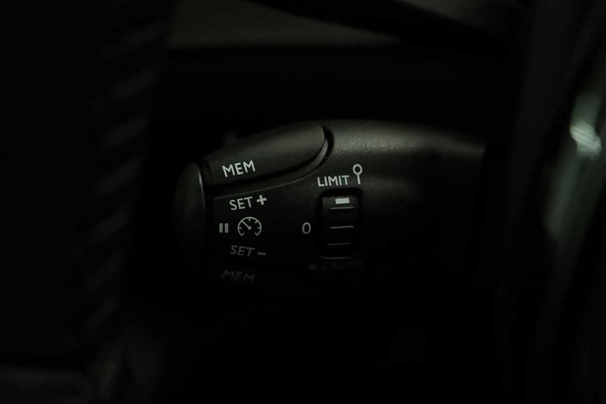 peugeot-208-2026-gasolina-1199cc