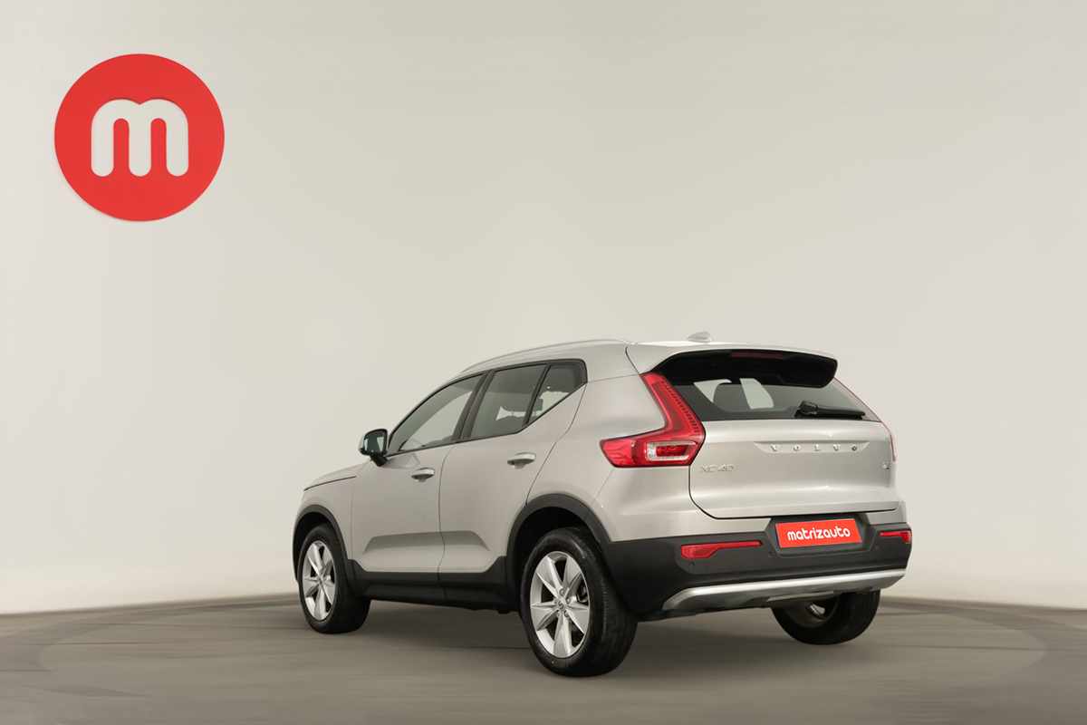 volvo-xc40-2024-gasolina-1477cc