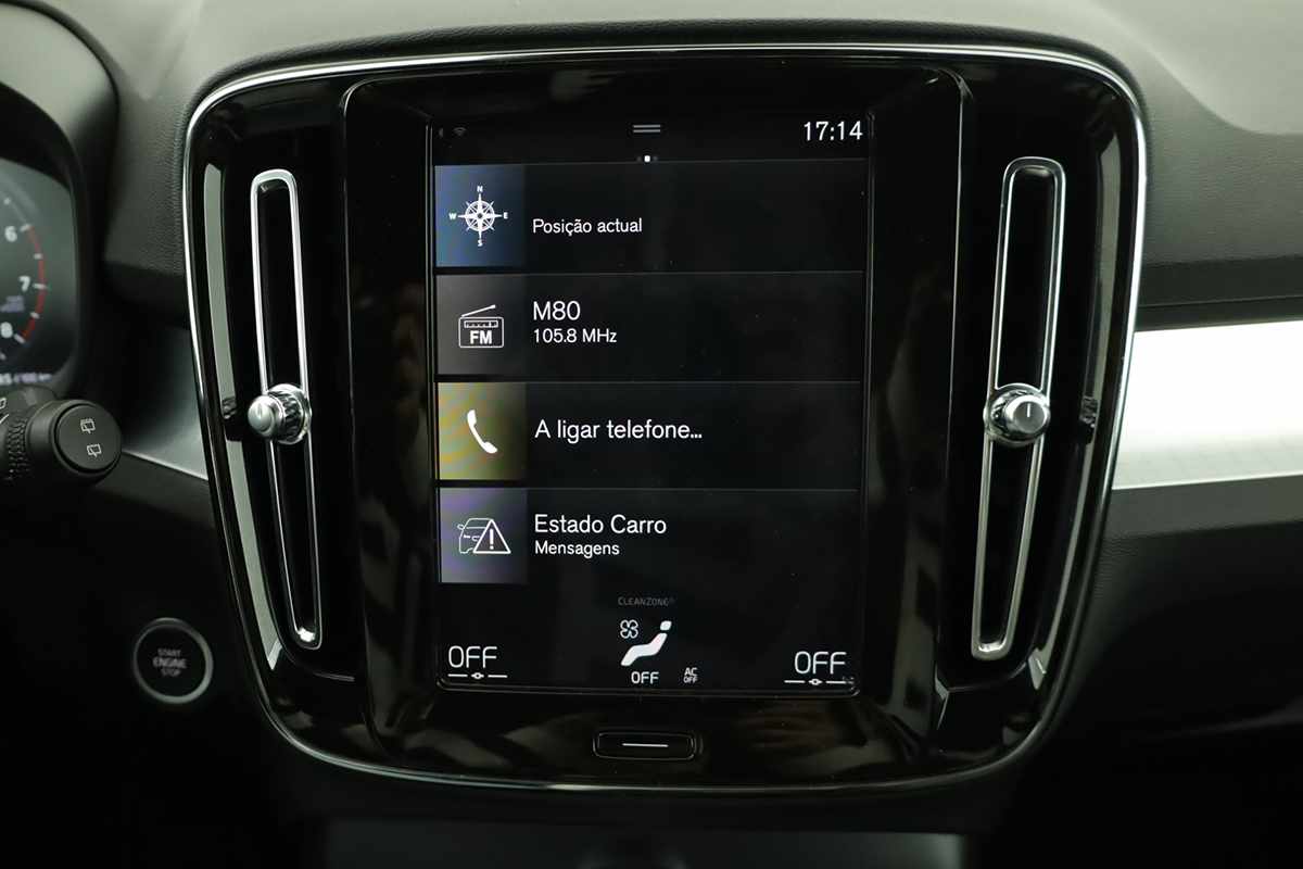 volvo-xc40-2024-gasolina-1477cc