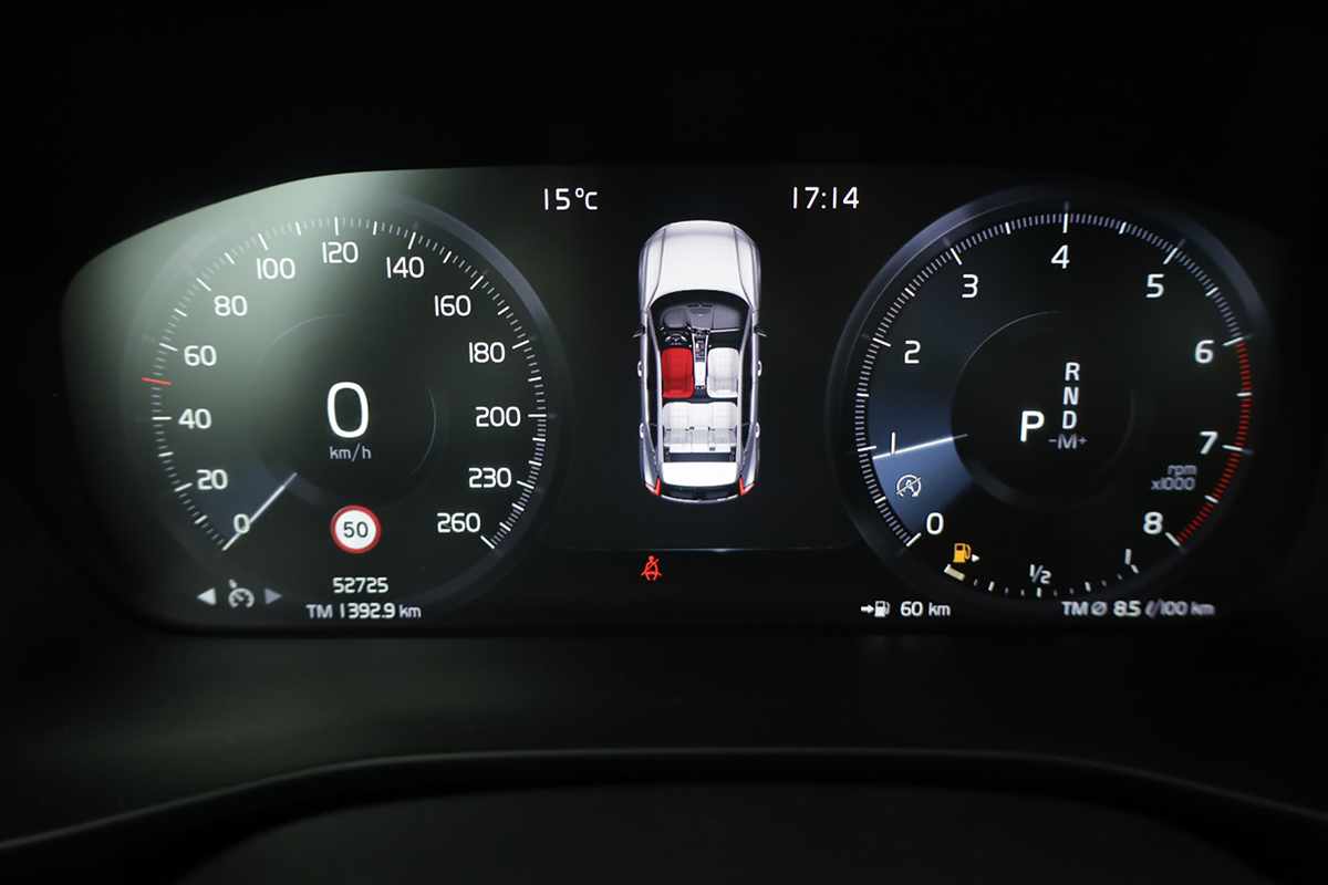 volvo-xc40-2024-gasolina-1477cc