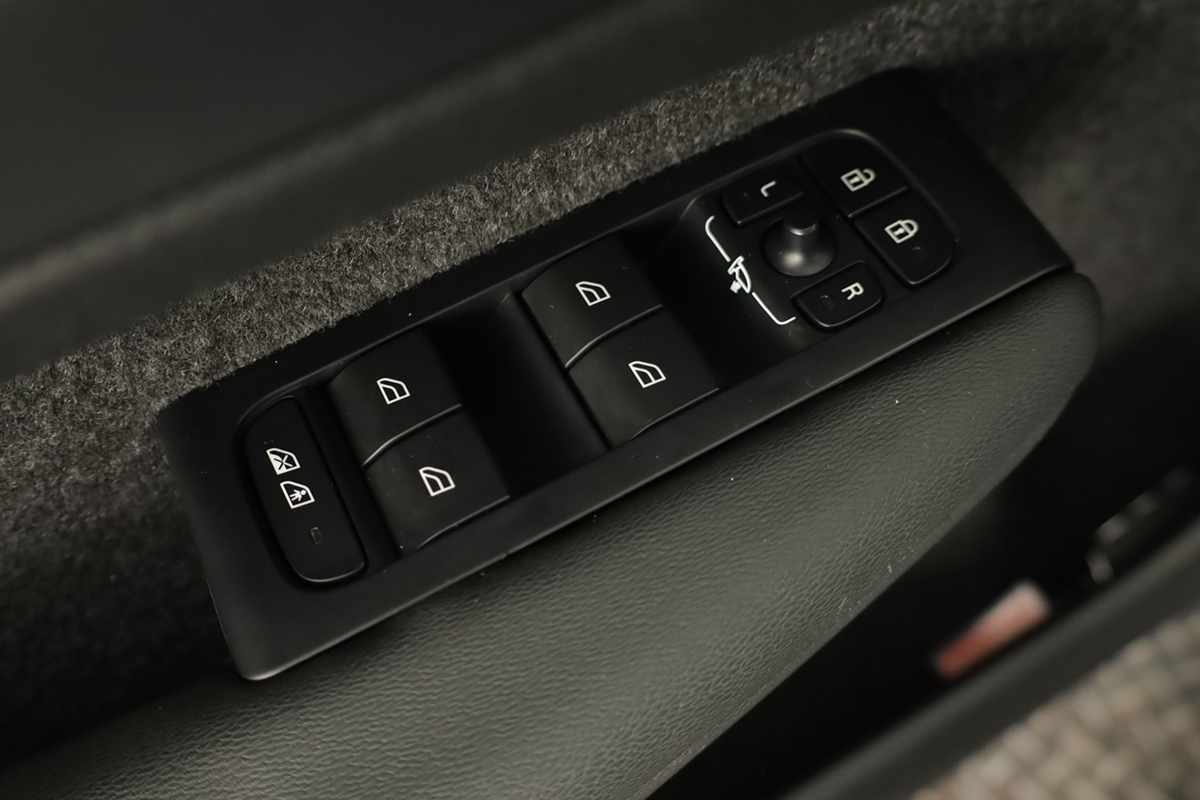 volvo-xc40-2024-gasolina-1477cc