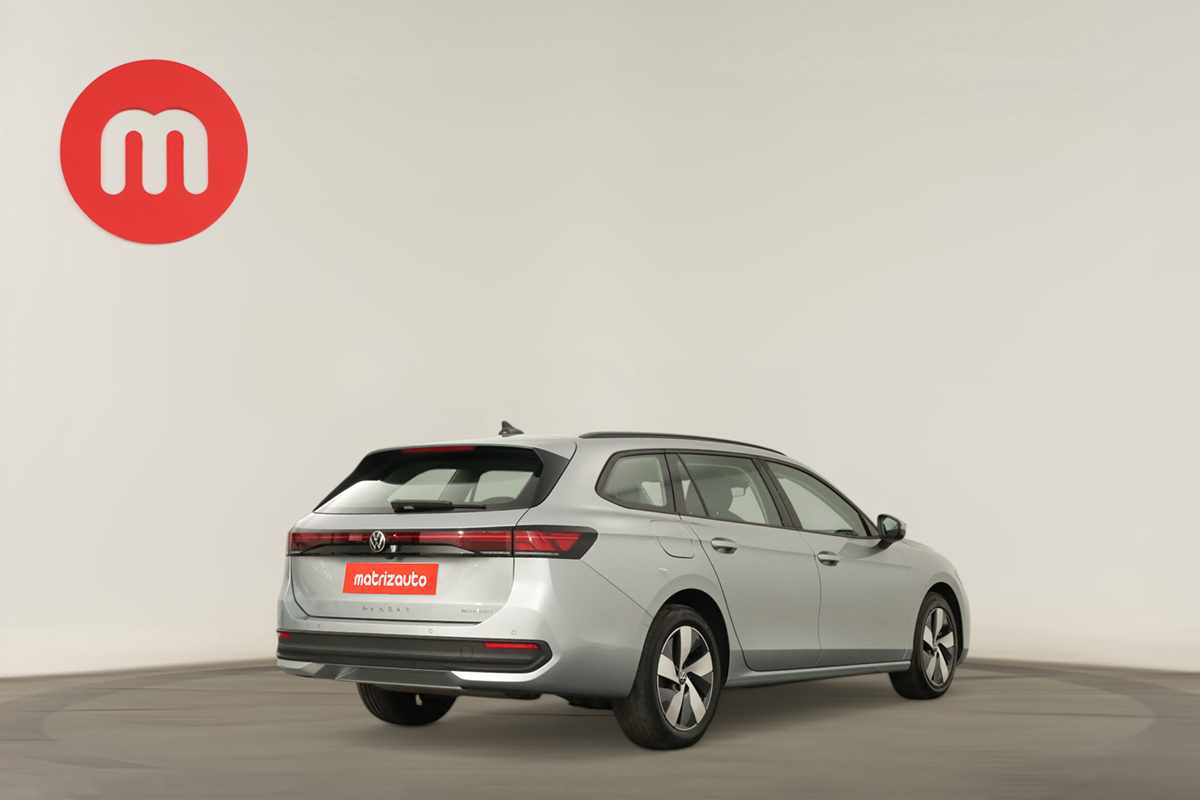 volkswagen-passat-variant-2025-hibrido-a-gasolina-1498cc