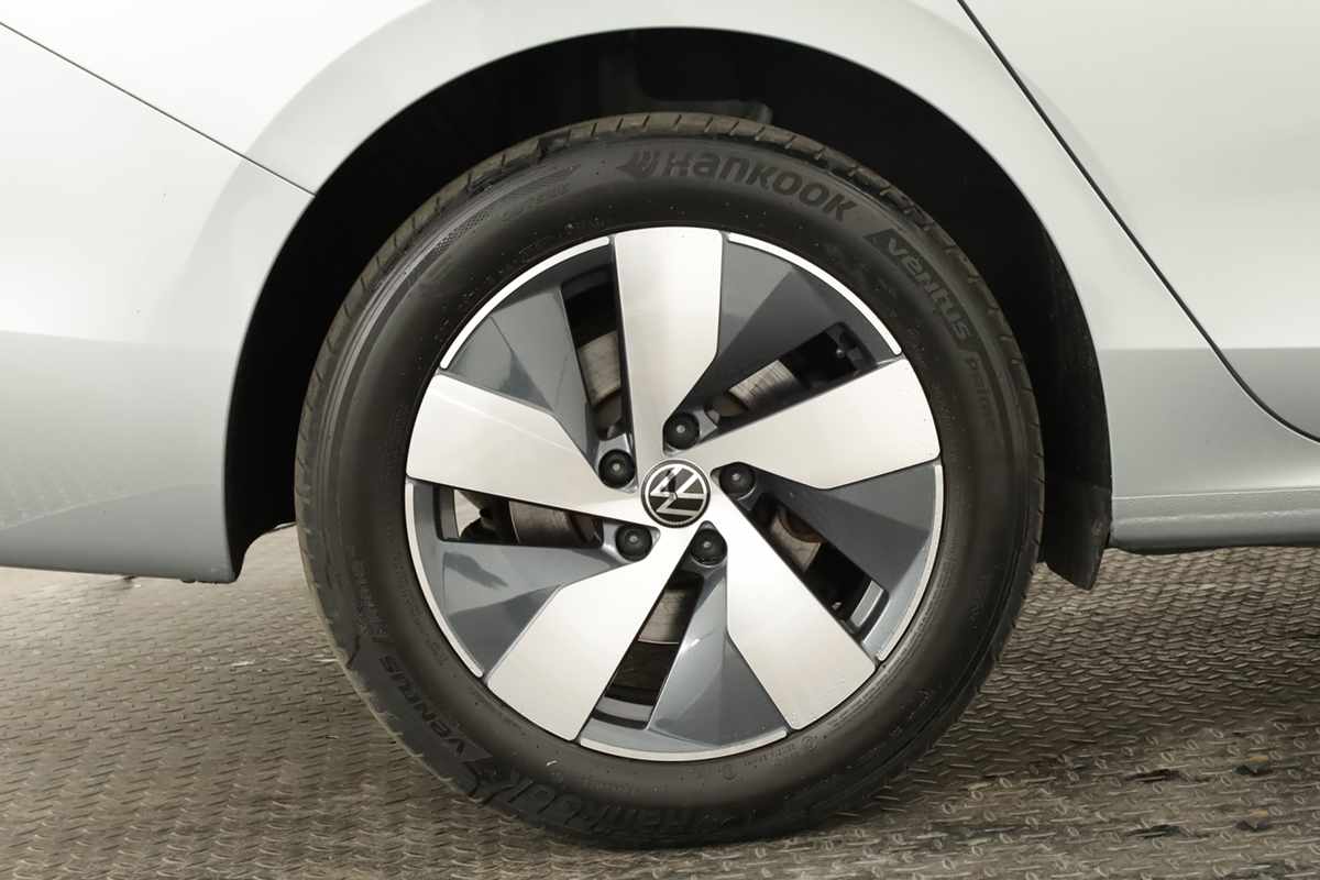 volkswagen-passat-variant-2025-hibrido-a-gasolina-1498cc