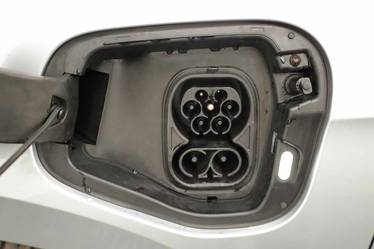 volkswagen-passat-variant-2025-hibrido-a-gasolina-1498cc