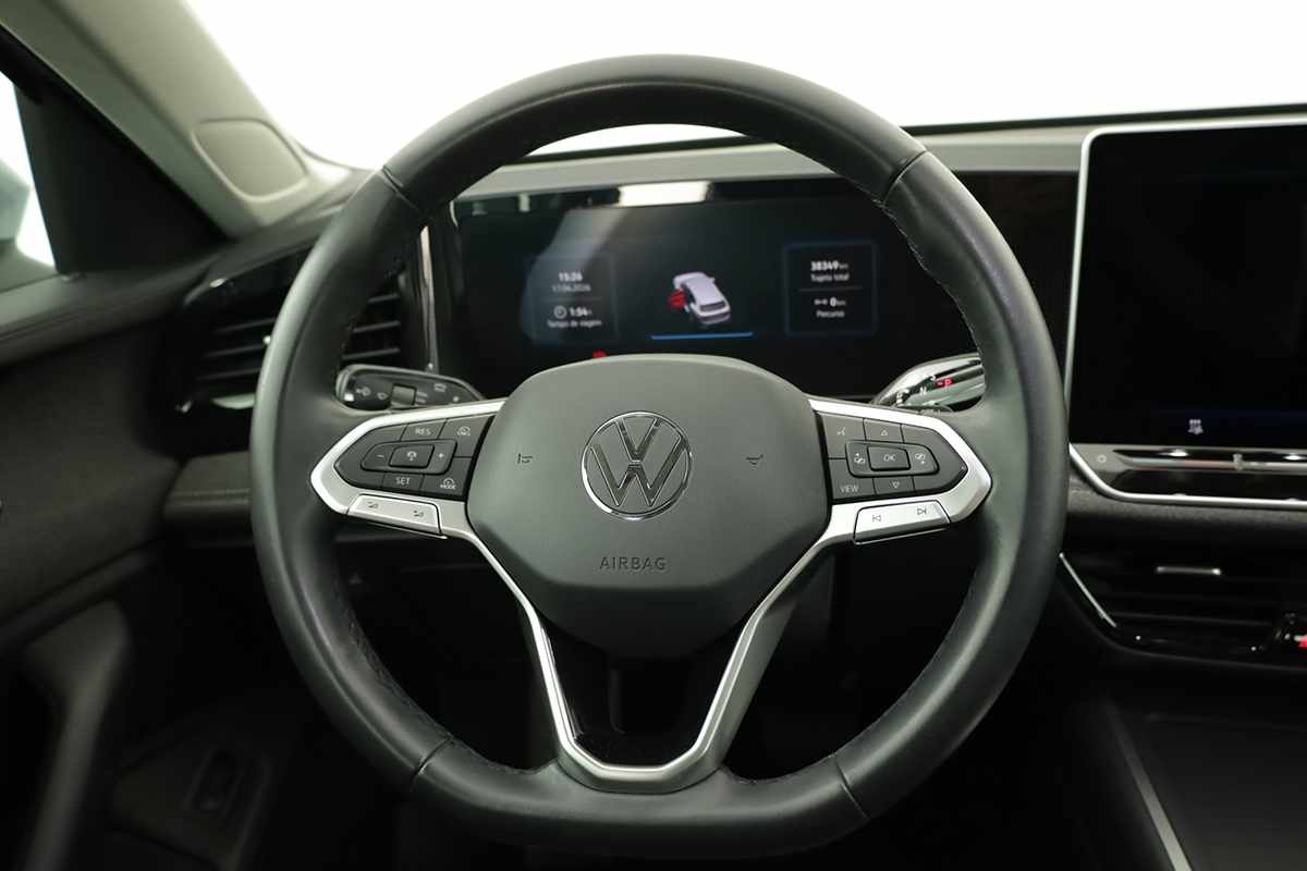 volkswagen-passat-variant-2025-hibrido-a-gasolina-1498cc