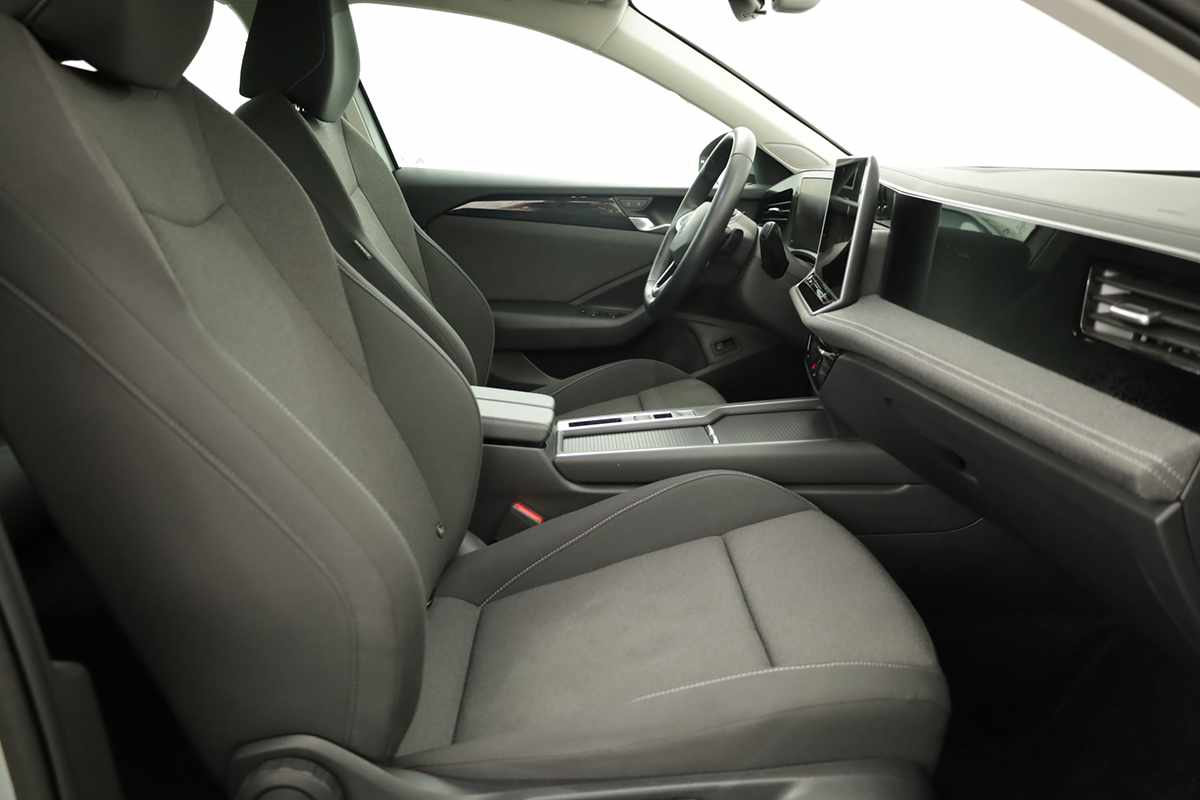 volkswagen-passat-variant-2025-hibrido-a-gasolina-1498cc