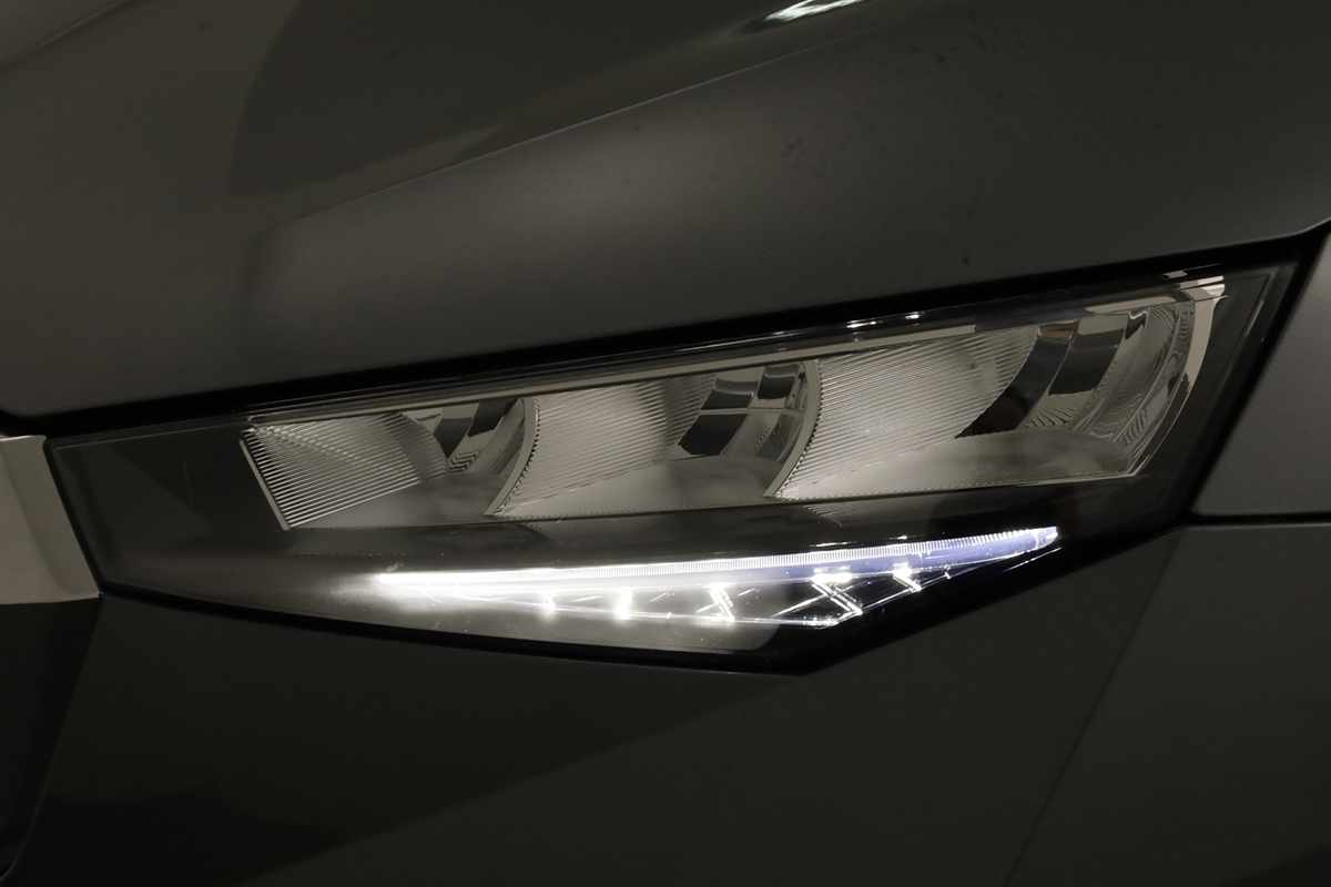 skoda-scala-2025-gasolina-999cc