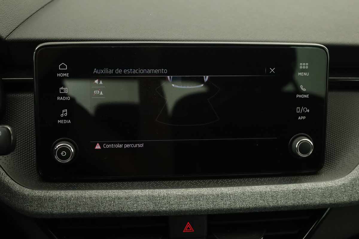 skoda-scala-2025-gasolina-999cc