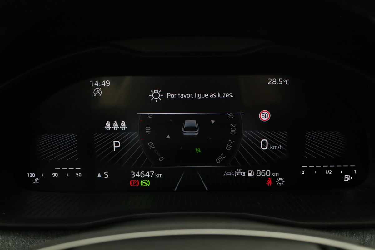 skoda-scala-2025-gasolina-999cc