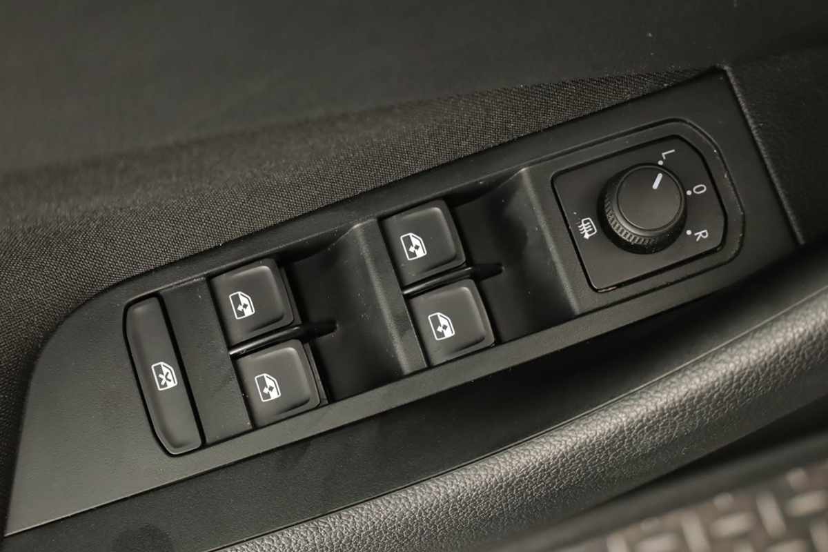 skoda-scala-2025-gasolina-999cc