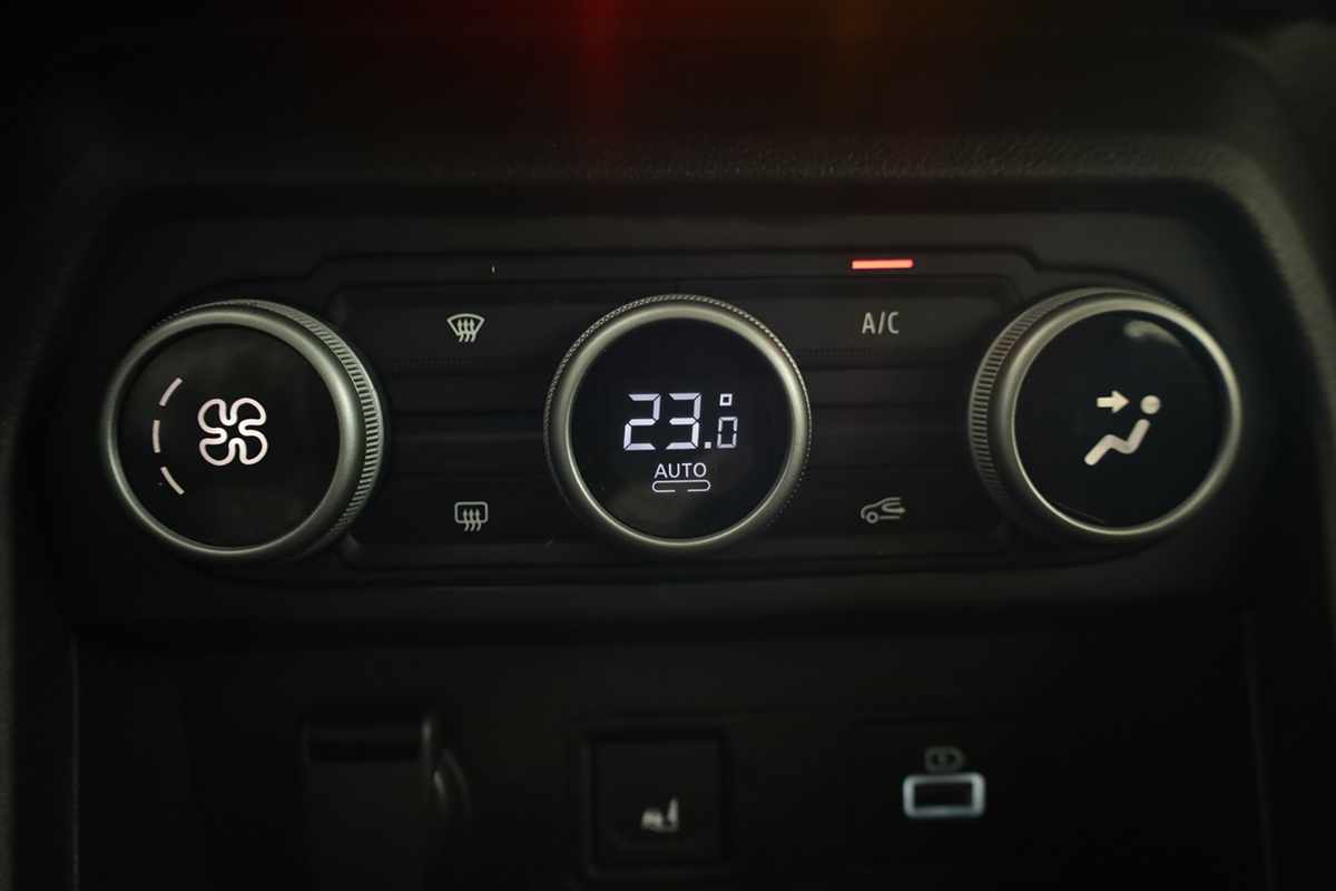 dacia-sandero-2024-gpl-999cc