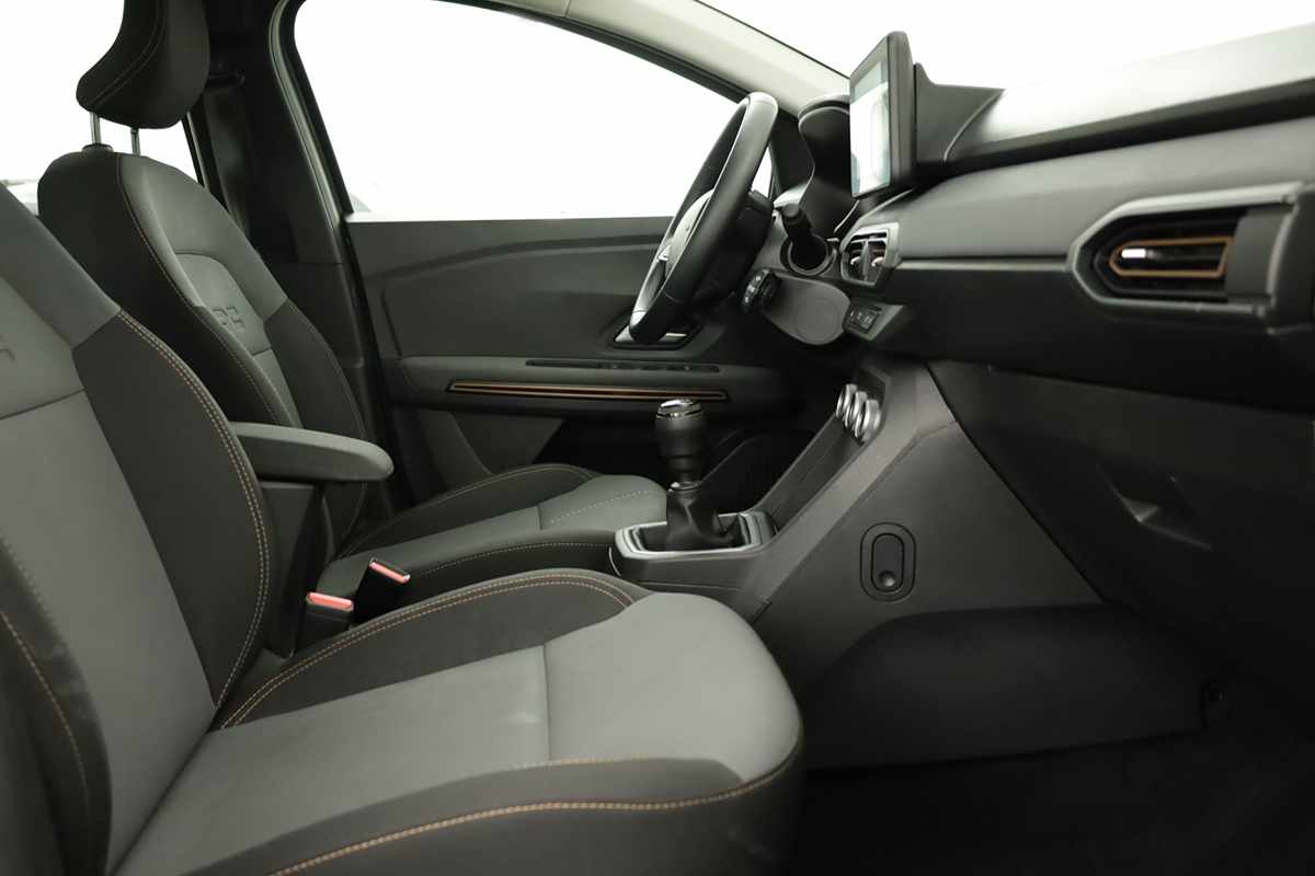 dacia-sandero-2024-gpl-999cc