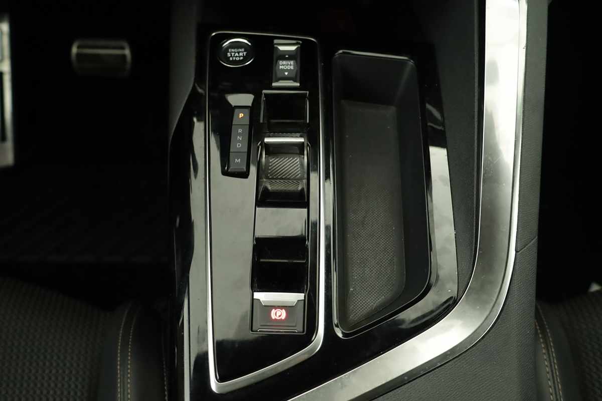 peugeot-3008-2024-gasolina-1199cc