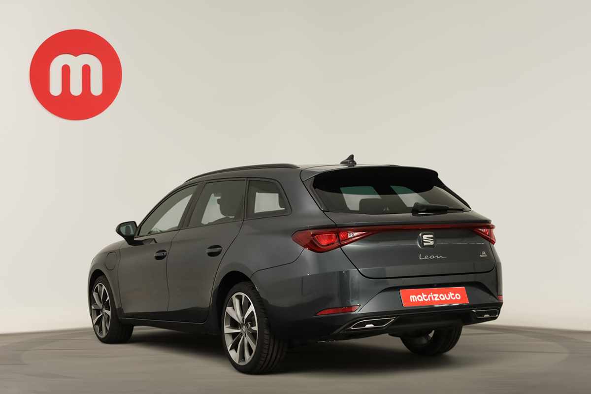 seat-leon-st-2025-hibrido-a-gasolina-1498cc