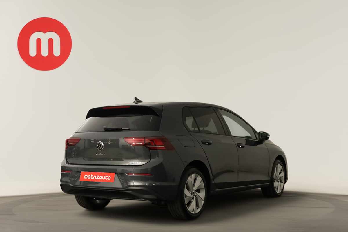 volkswagen-golf-2026-hibrido-a-gasolina-1498cc